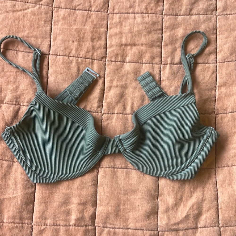 Abercrombie & Fitch - olive green - ribbed bikini top